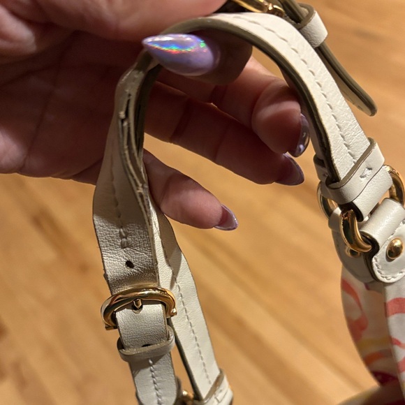 Salvatore Ferragamo Pink and White Satin Shoulder Bag - Picture 11 of 17